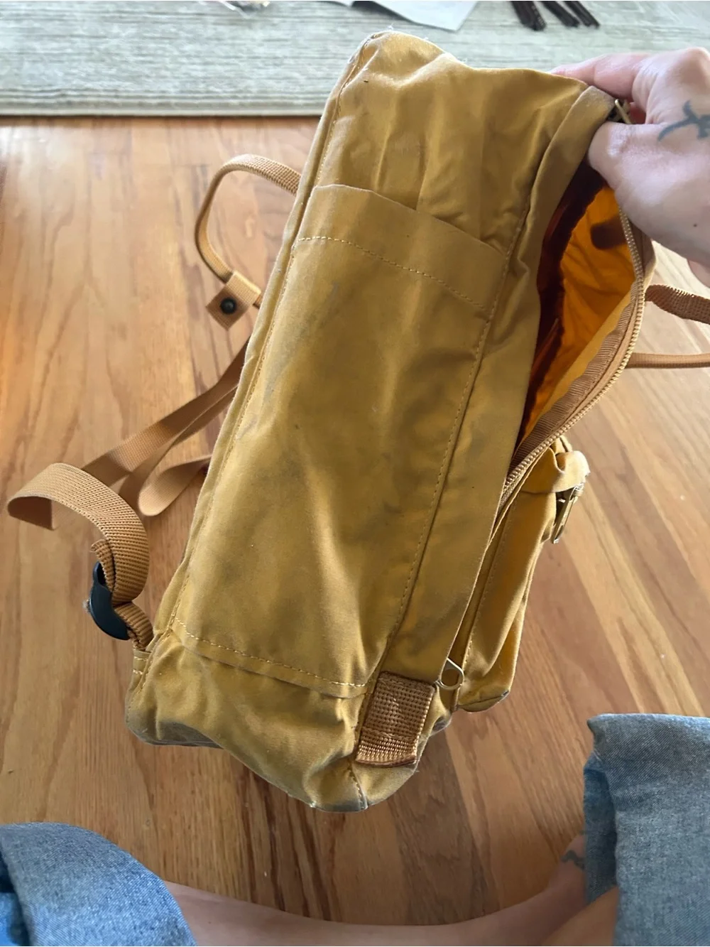 Kånken Men's Mustard Yellow Backpack